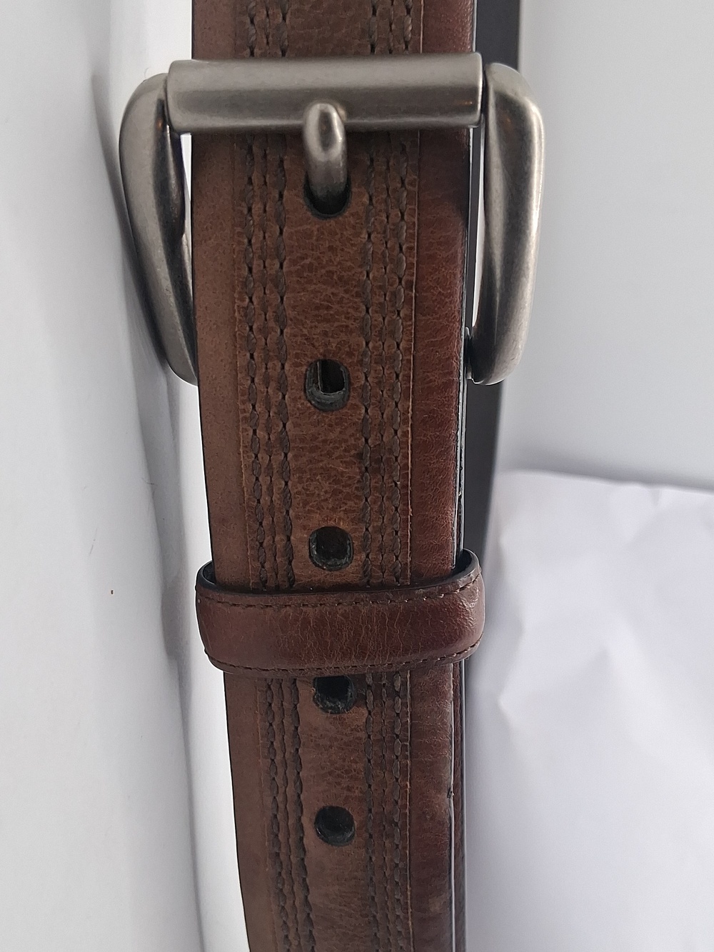 Ariat Brown Leather Belt with Brushed Metal Buckle